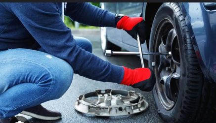Tire Changes / Lockout Service