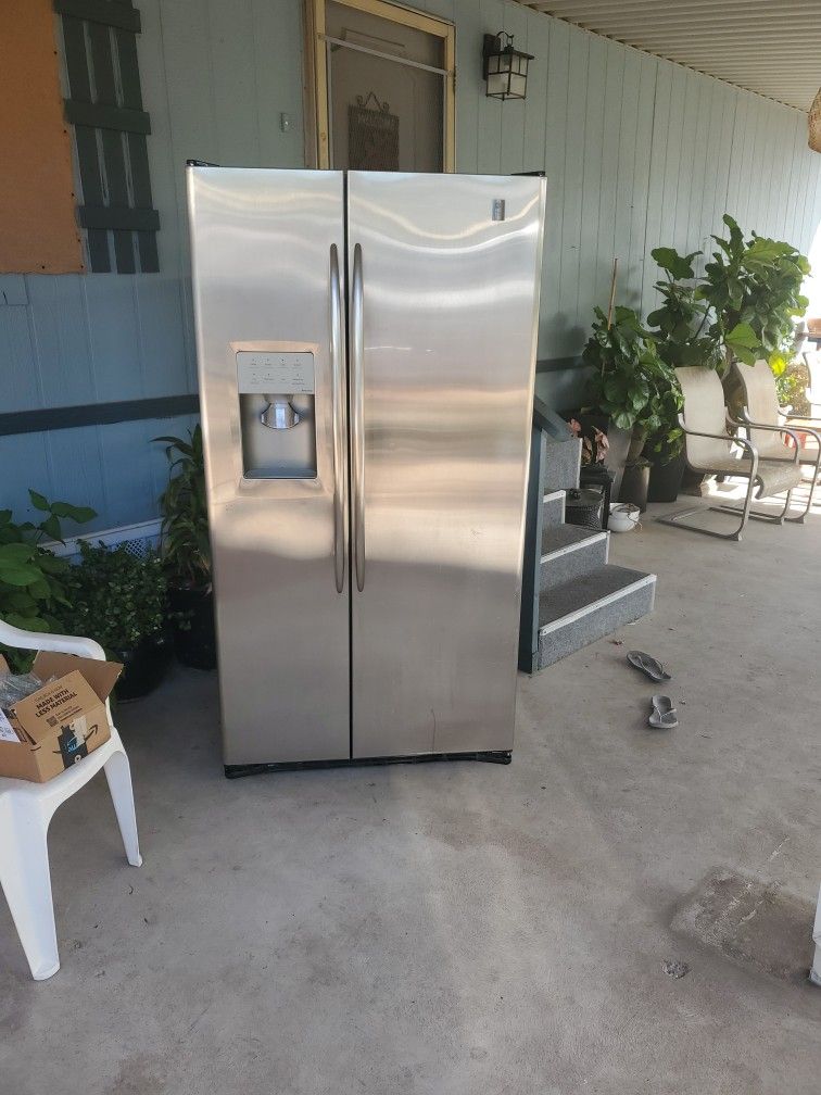 GE Profile ARTICA Side By Side Refrigerator