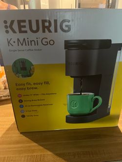 Coffee maker. NEW