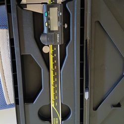 Mitutoyo Digital 6 inch calipers
