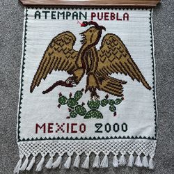 Atempan Puebla Mexico 2000 hand knit display piece 