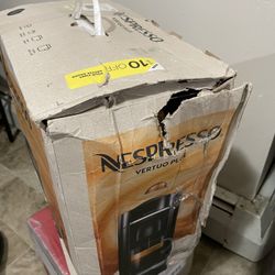 Nespresso Vertuo Plus New Damaged Box