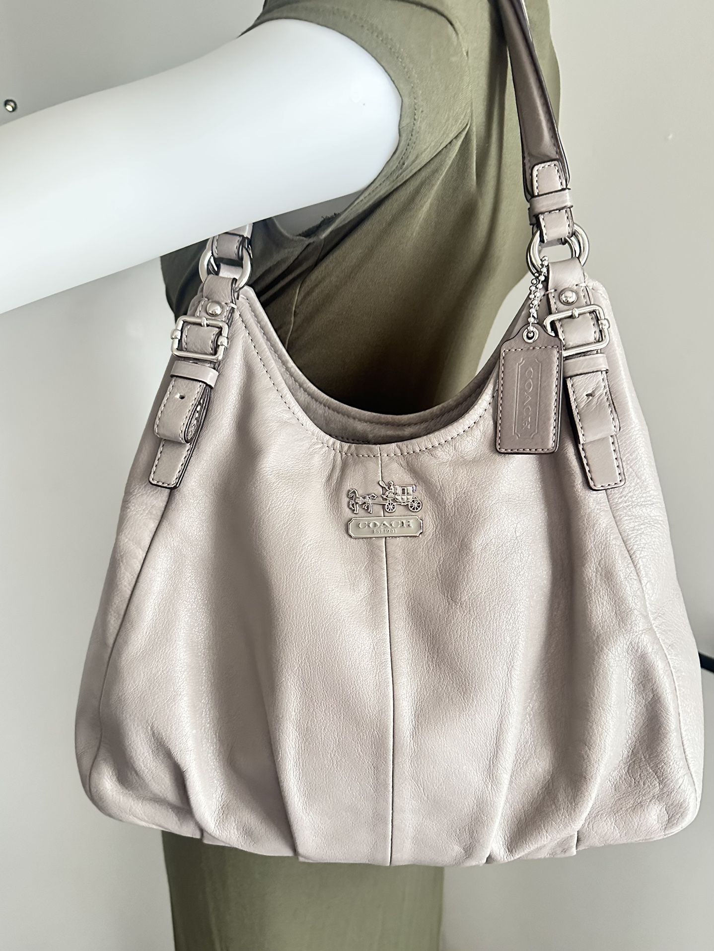 Coach Leather Slouch Hobo Bag 16503 Vintage Madison Leather Maggie Shoulder Bag Purse Tote Purple Lining