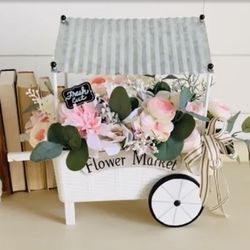Fresh Cut Flowers 💐 Cart Farm Style  Decor In Your Choice Color Flowers Have This Made Today 💓🌸💕