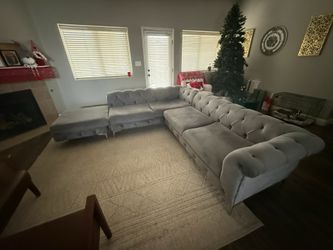 Sectional couch