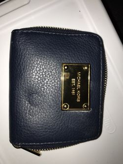 Small leather Michael Kors wallet