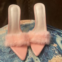 Fluff Sandals 