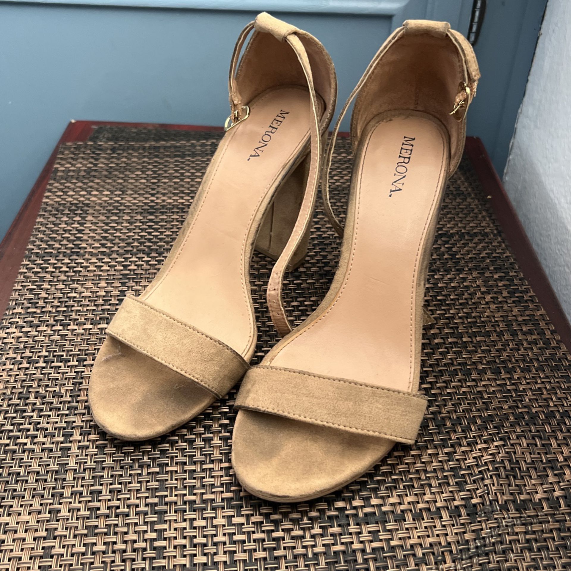 Merona Tan Heel Sandal Size 7.5