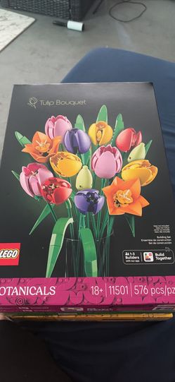 Lego tulip bouquet