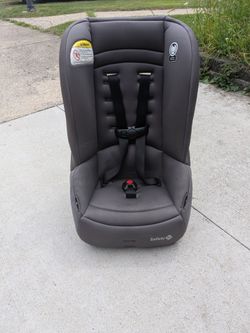 Safety 1st Convertible Car Seat