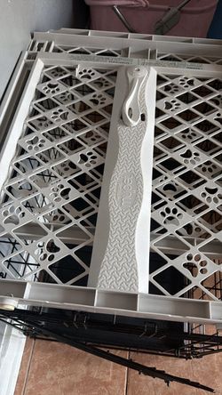 Dog cage