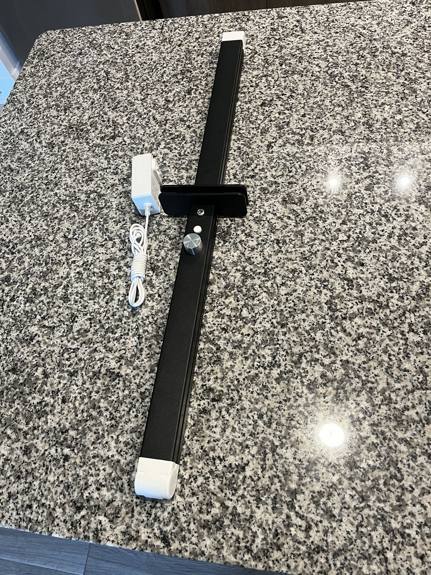 nail light in excellent condition $80