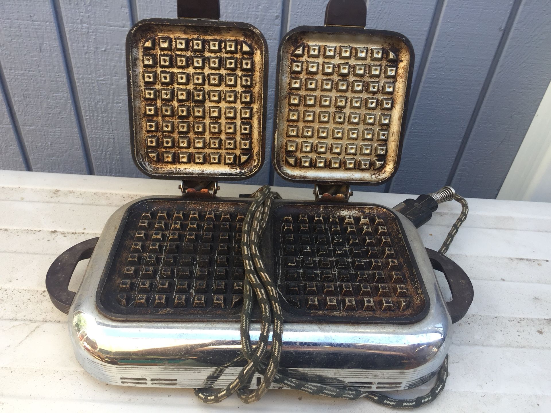 Vintage waffle iron