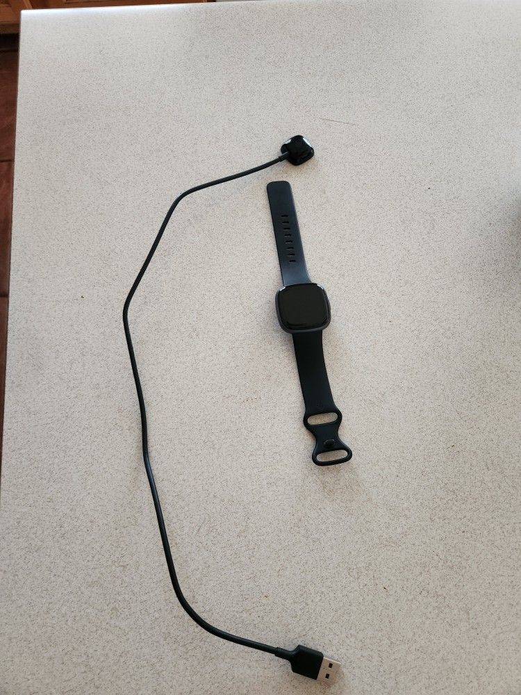 Fitbit Versa 4