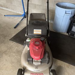 Honda Lawnmower 
