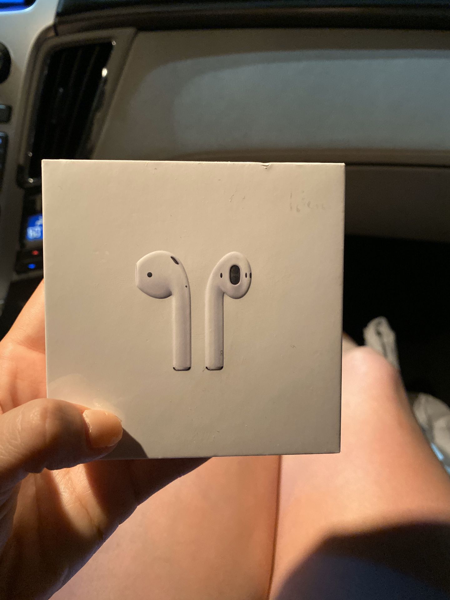 APPLE AIRPODS BRAND NEW SEALED 1ST GEN