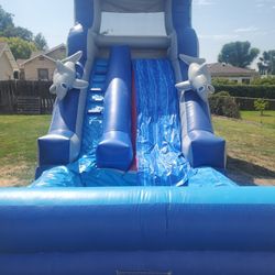 For Sale- Large Water Jumper Slide With Pool For Sale