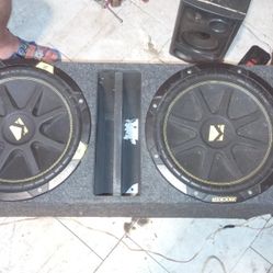 2 12s Kicker Subwoofers 