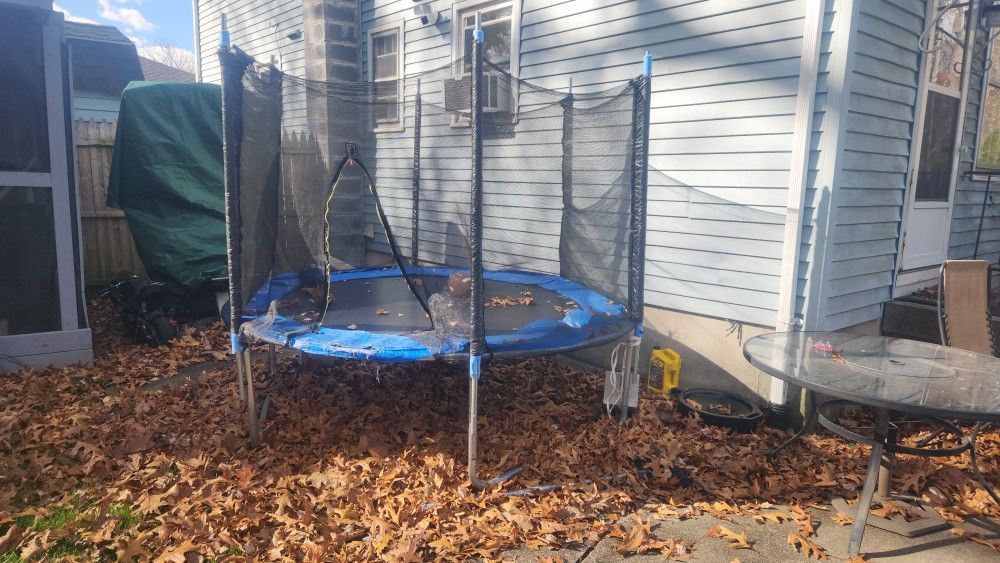 Trampoline