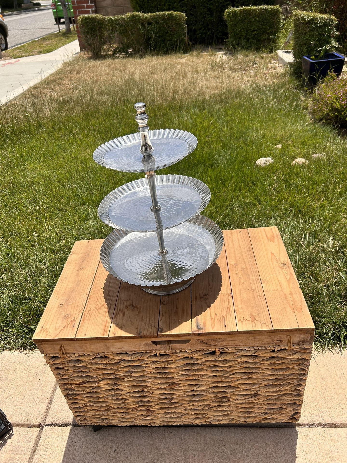 Cake and Desert Stand Silver 