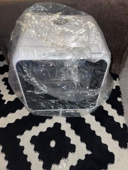 COMFEE countertop portable dishwasher. You can also use it in campers. This compact dishwasher is designed for small spaces like apartments, dorms, or