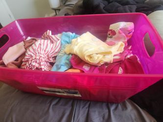 Assorted baby clothes bundle