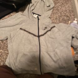 Nike Tech 