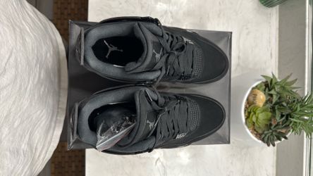 “2020” Black cats Deadstock