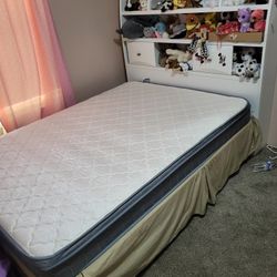 Full Size Bed