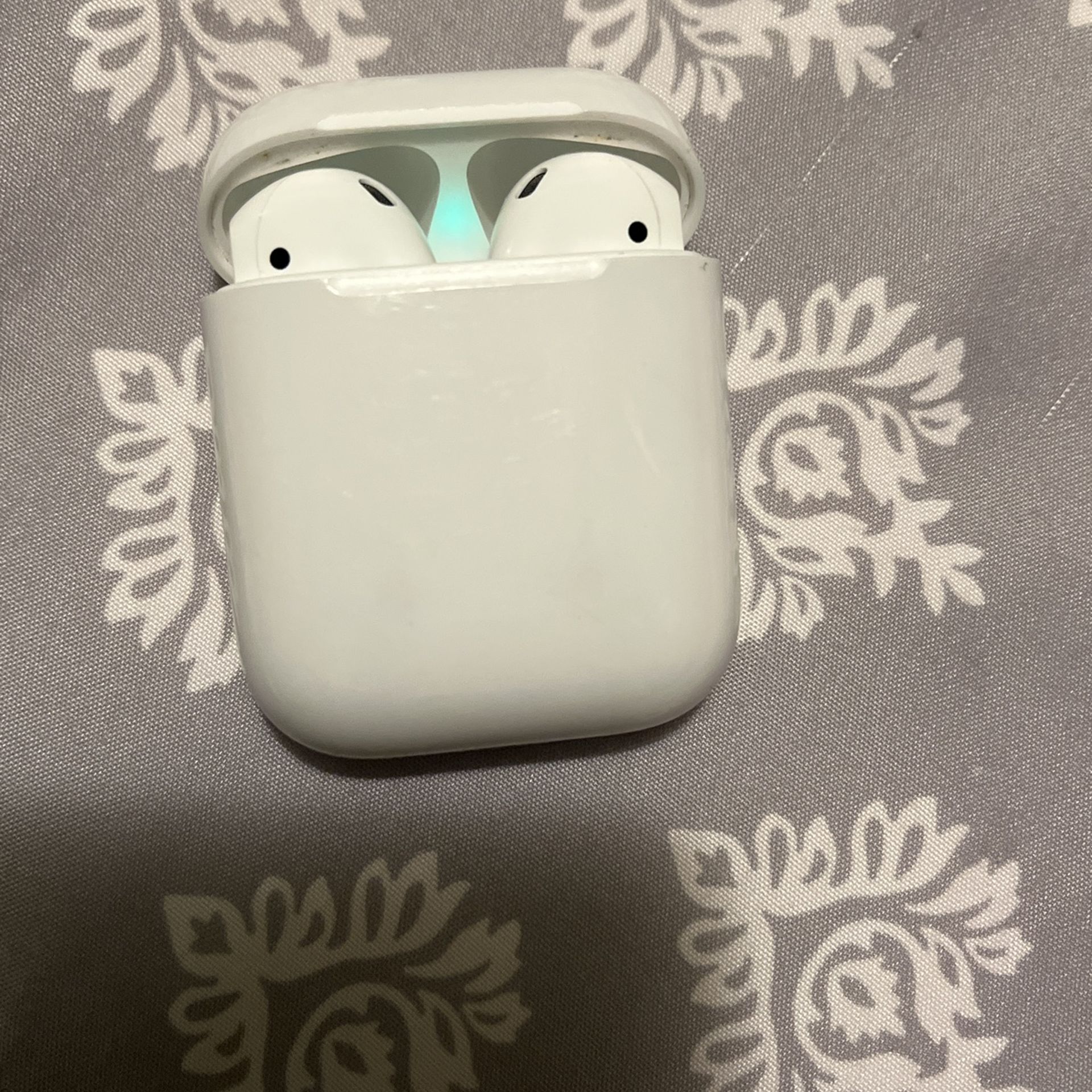 AirPods Second Generation
