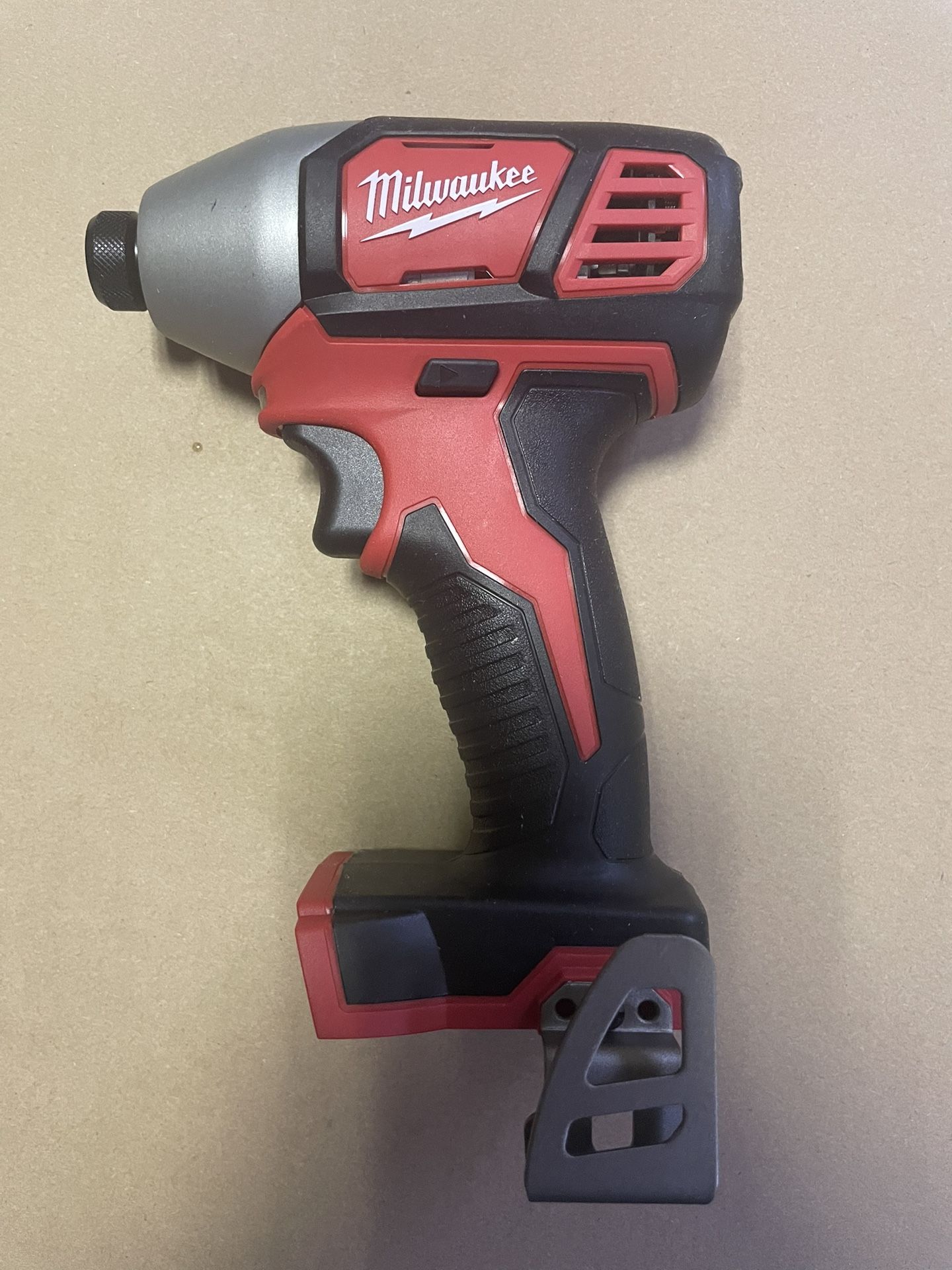 Milwaukee M18 18V Lithium-Ion Cordless 1/4 in. Hex Impact Driver (Tool-Only)