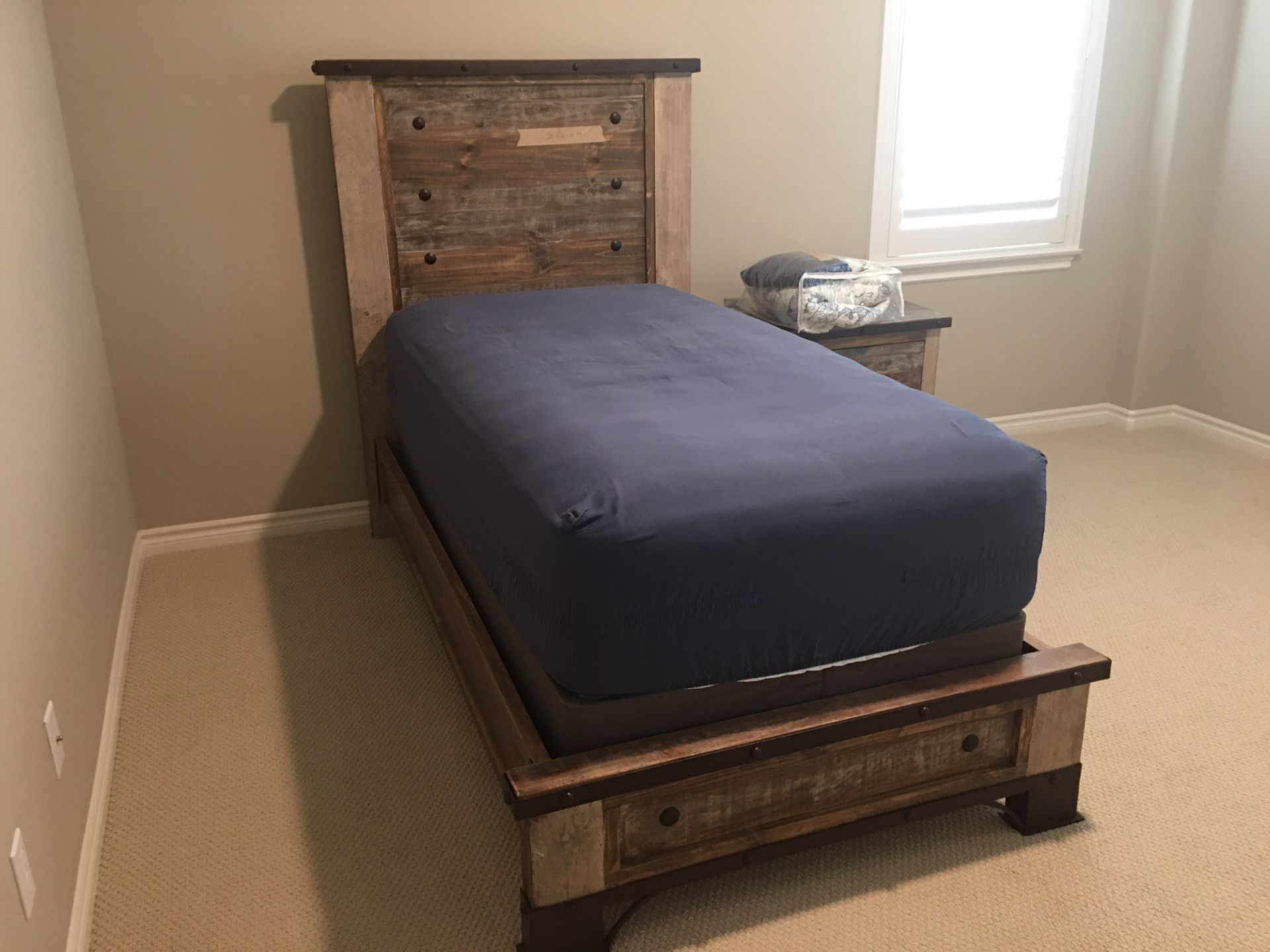 Twin bed set with mattress and box spring