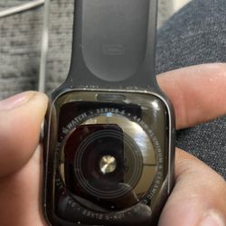 Apple Watch Series 4 - 44mm