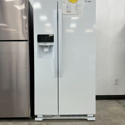 Whirlpool 21.4 cu. ft. Side by Side Refrigerator w/water & ice dispenser