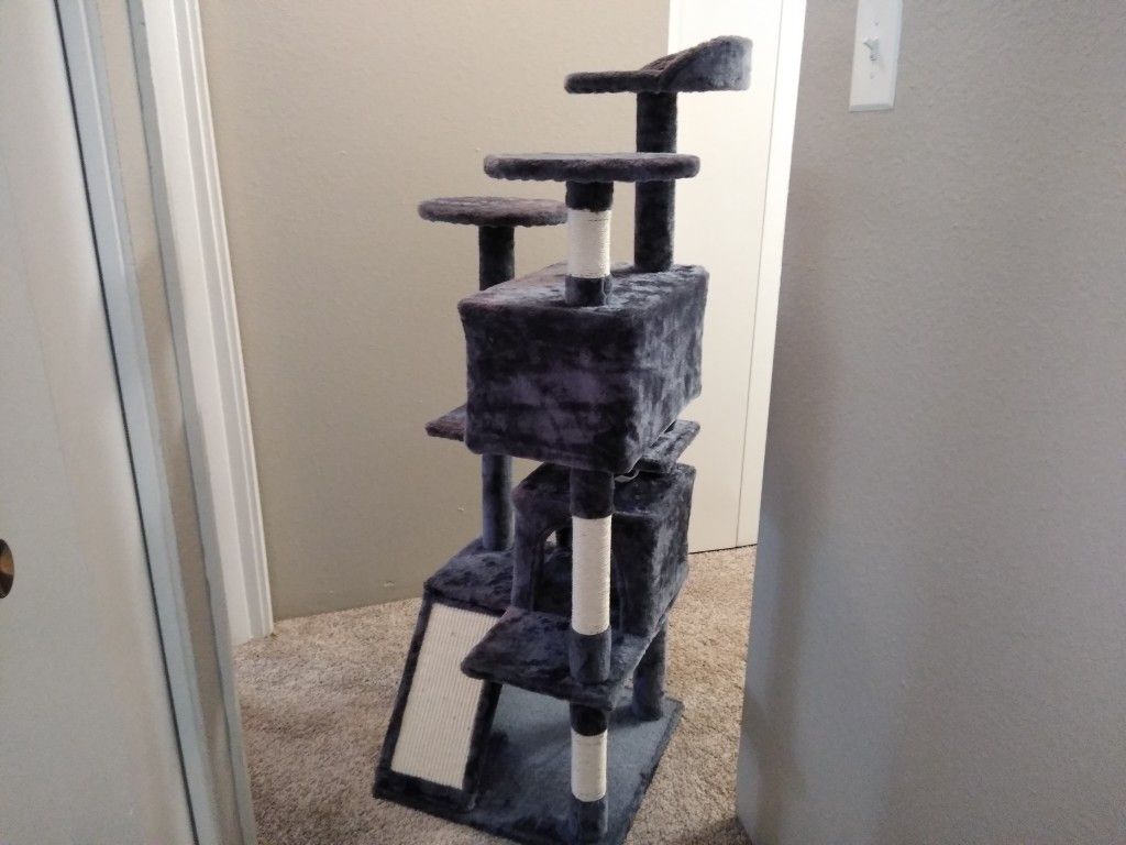 Cat Tree Condo Tower