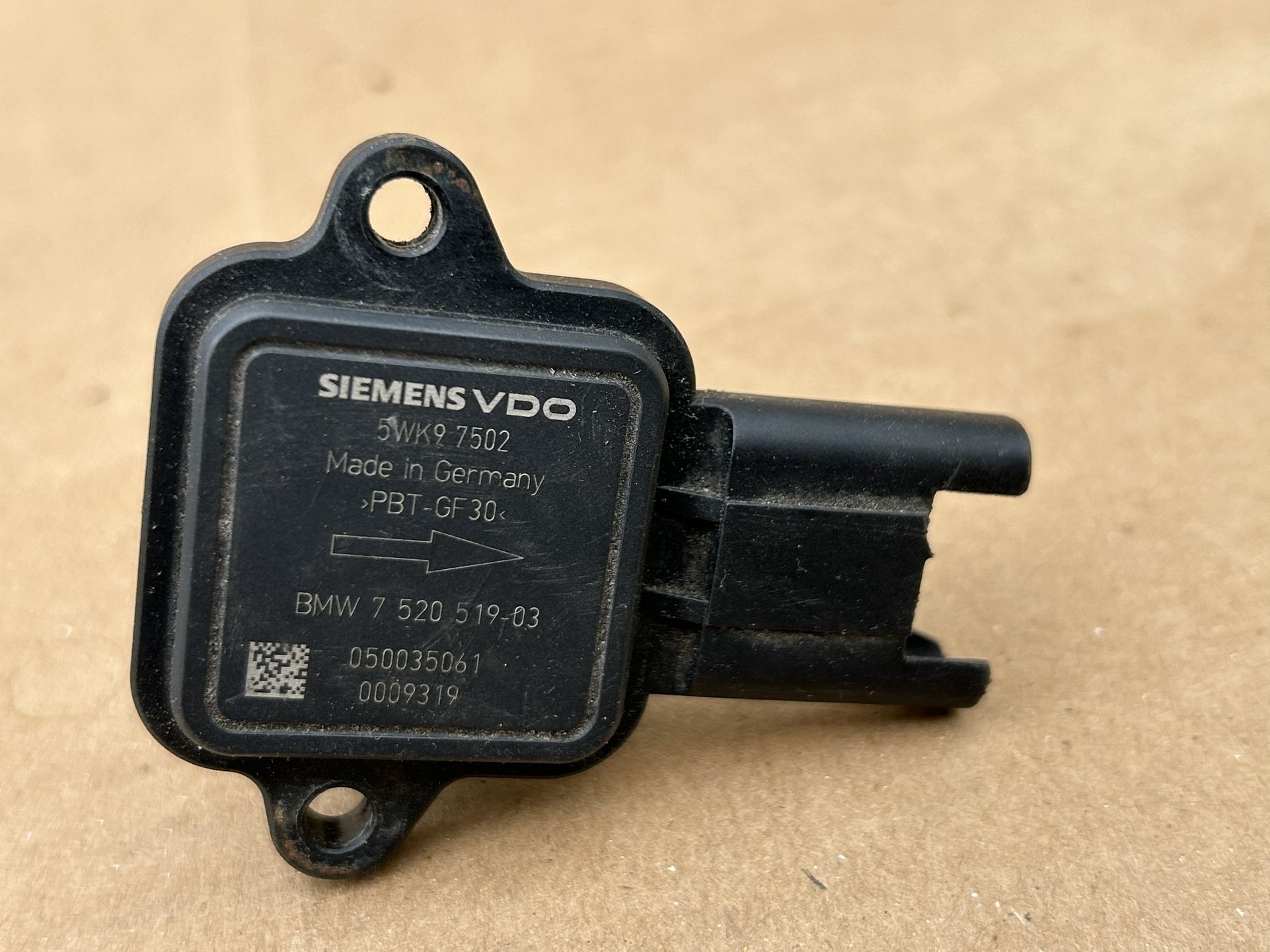04-08 BMW Mass Airflow Sensor - BMW N52 Engine