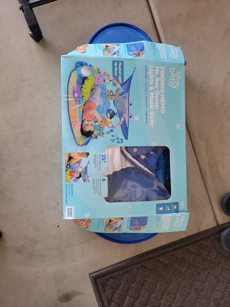 Disney Baby Finding Nemo Musical Gym