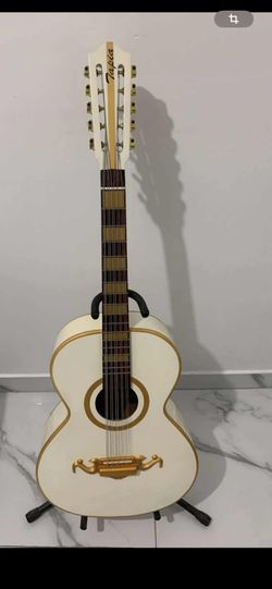 Bajo Quinto