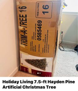 Artificial Christmas Tree Holiday Living 7.5-ft Hayden Pine