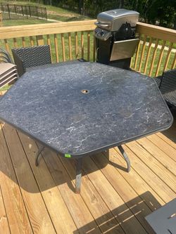 Outdoor dining table set