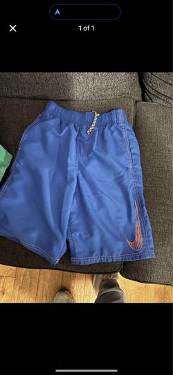 Boys medium swimming trunks