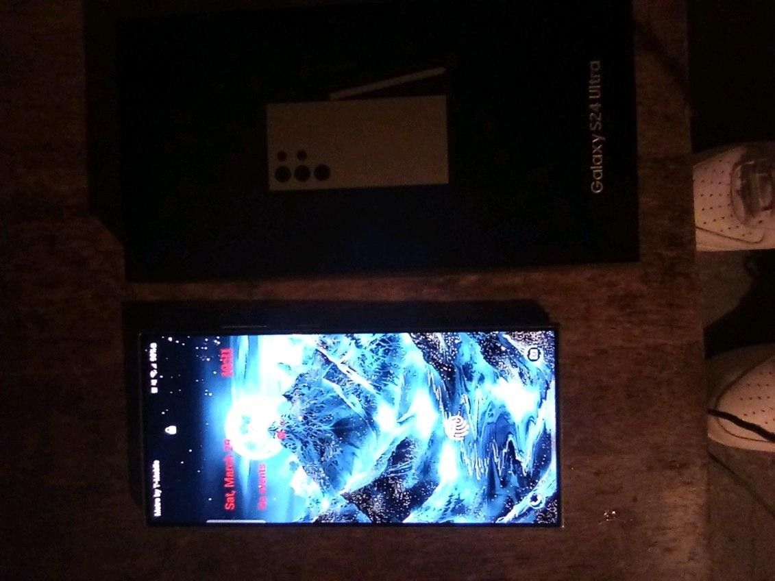Samsung Galaxy S24 ultra 256 GB Unlocked