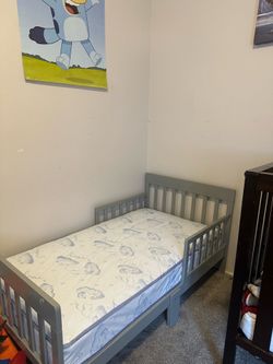 Baby toddler bed