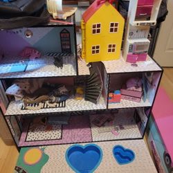Lol Doll House