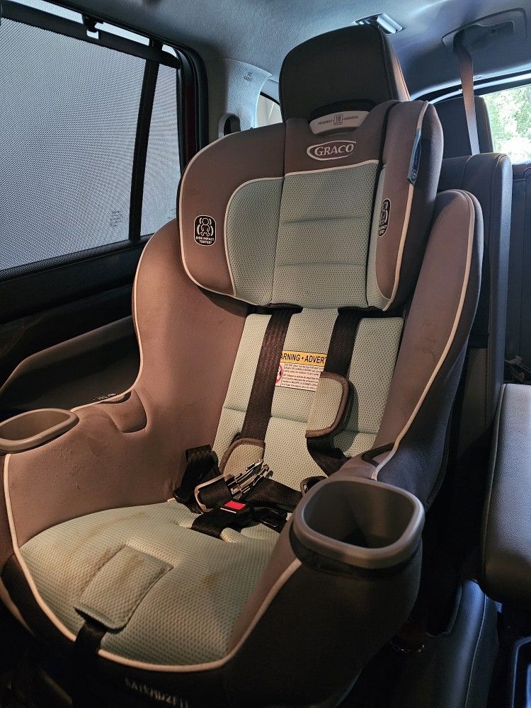 Graco 2 In 1, Extend 2fit Car Seat