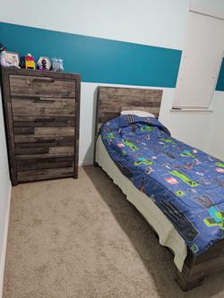Twin Bed