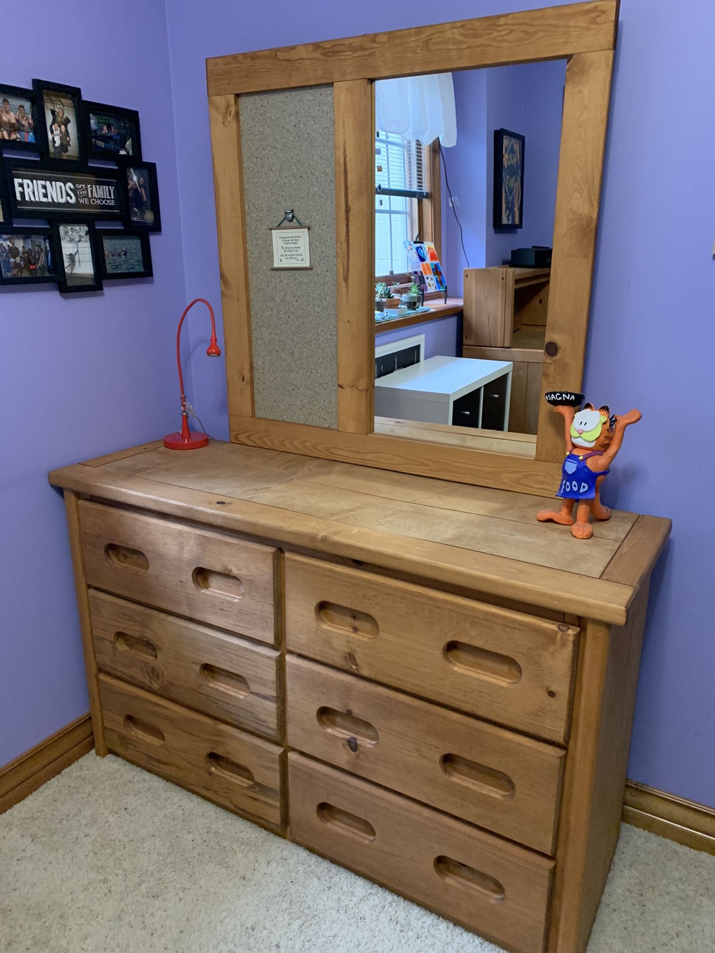 Hom Furniture Dresser With Mirror for Sale in Brooklyn Center, MN OfferUp