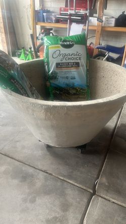 Large Planter