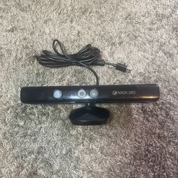 Microsoft Kinect Sensor for XBox 360 with wall plug in! Tested and working!