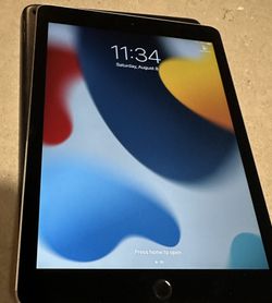 iPad Air 2 - 64GB , IOS 15.8.8